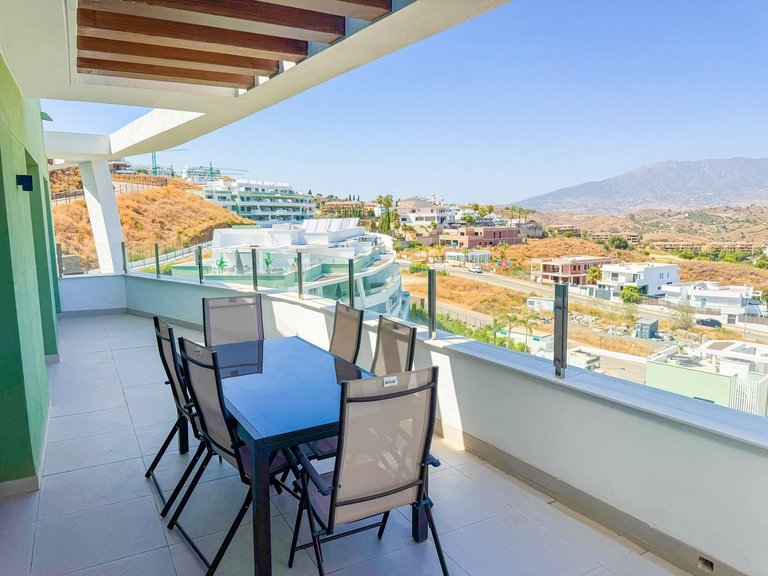Apartment for Sale in Calanova Golf, Malaga 12