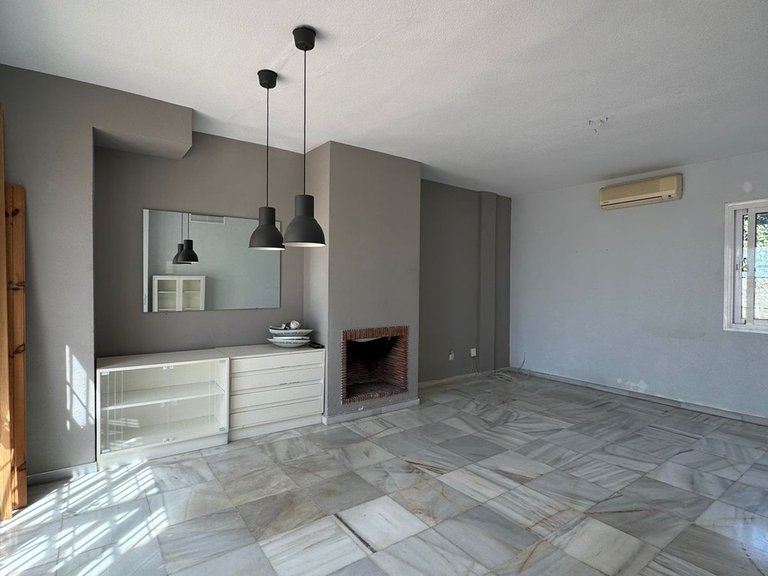 Penthouse for Sale in Marbella, Malaga 3