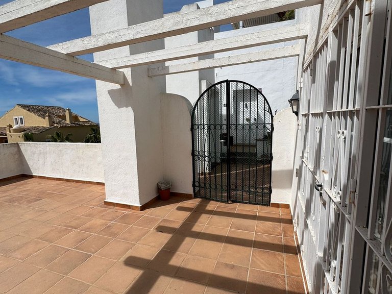 Penthouse for Sale in Marbella, Malaga 4