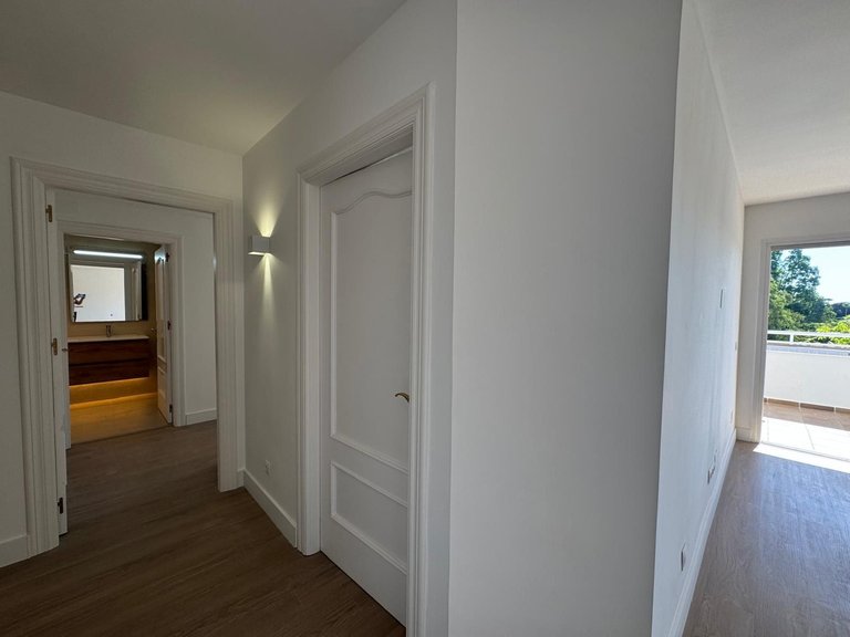 Apartment for Sale in Atalaya, Malaga 12