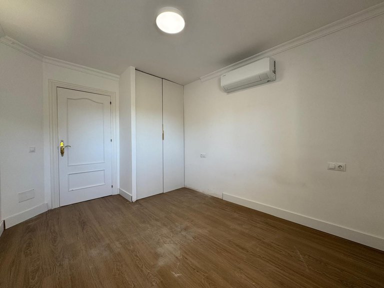 Apartment for Sale in Atalaya, Malaga 18