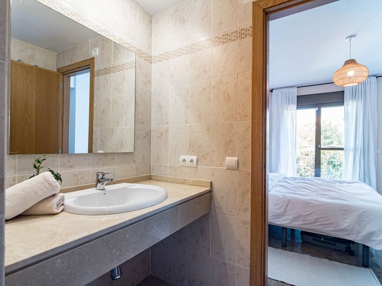 Apartment for Sale in Selwo, Malaga 6