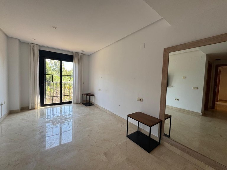 Apartment for Sale in Puerto Banús, Malaga 13