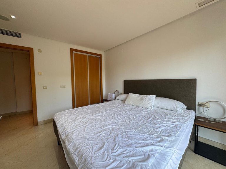 Apartment for Sale in Puerto Banús, Malaga 18