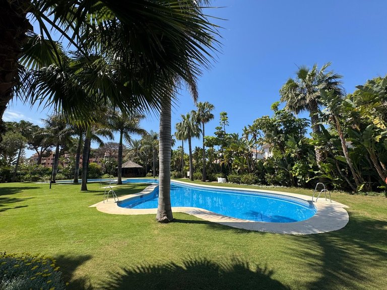 Apartment for Sale in Puerto Banús, Malaga 24