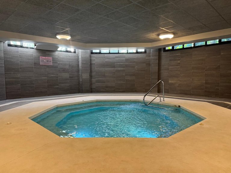 Apartment for Sale in Puerto Banús, Malaga 26