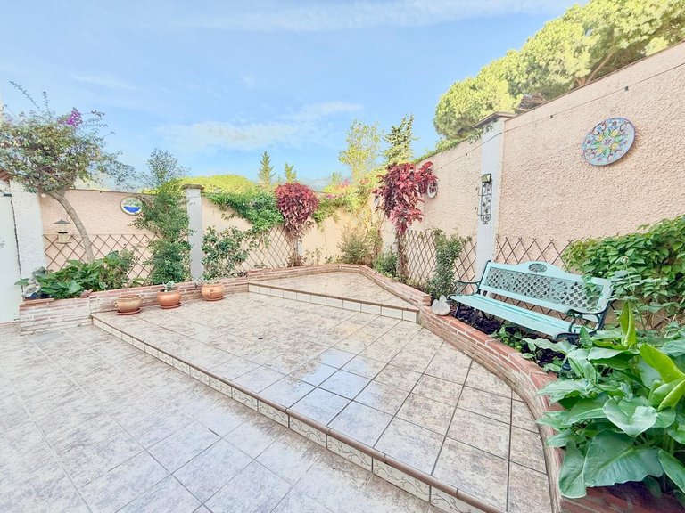 Villa for Sale in Calahonda, Malaga 35
