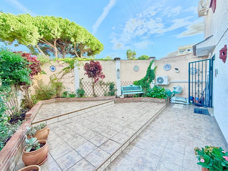 Villa for Sale in Calahonda, Malaga 36