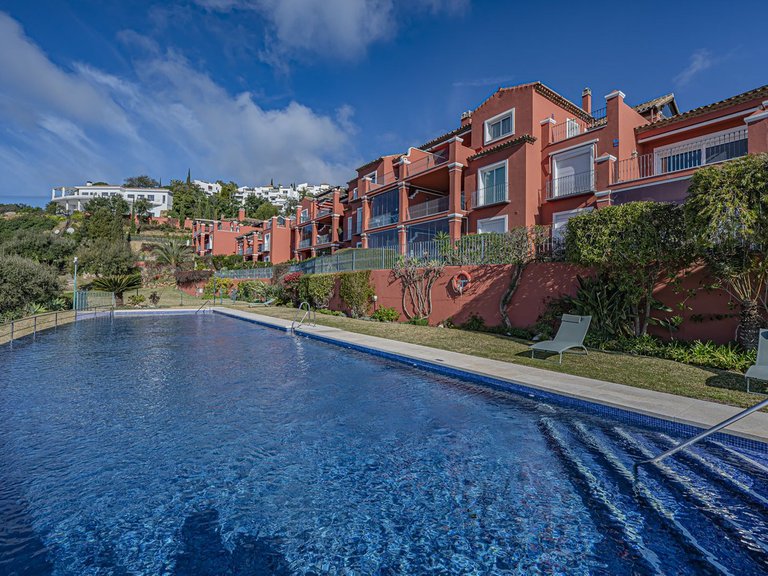 Apartment for Sale in La Mairena, Malaga 14