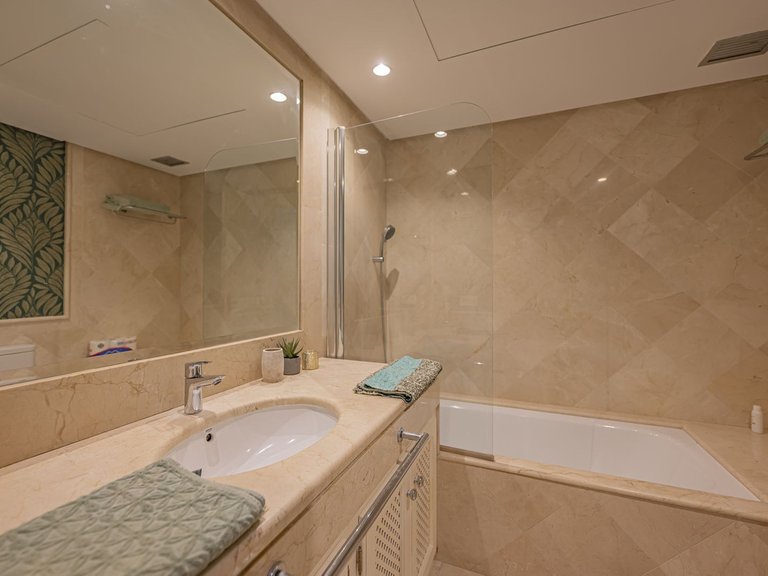Apartment for Sale in La Mairena, Malaga 27