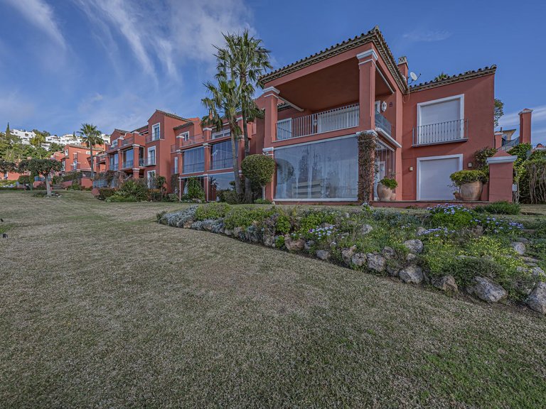 Apartment for Sale in La Mairena, Malaga 35