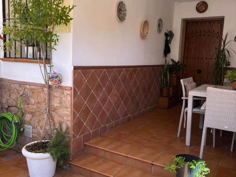 Villa for Sale in Alhaurín De La Torre, Malaga 2
