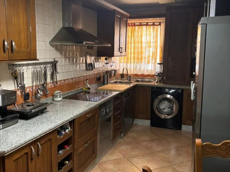 Villa for Sale in Alhaurín De La Torre, Malaga 6