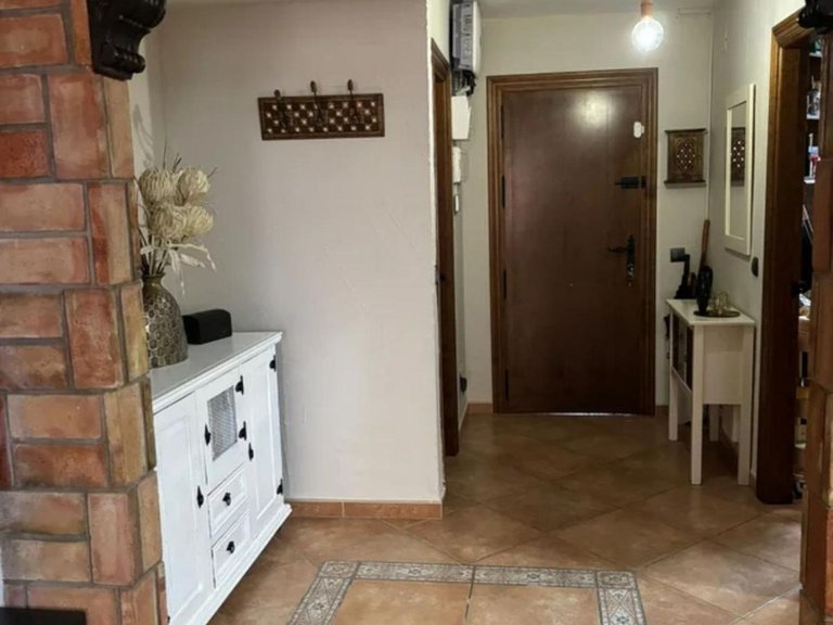 Villa for Sale in Alhaurín De La Torre, Malaga 7