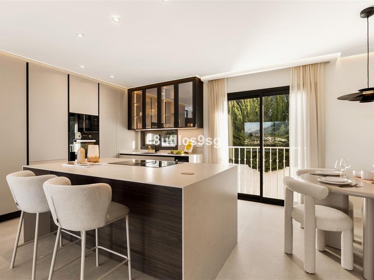 Apartment for Sale in Puerto Banús, Malaga 9