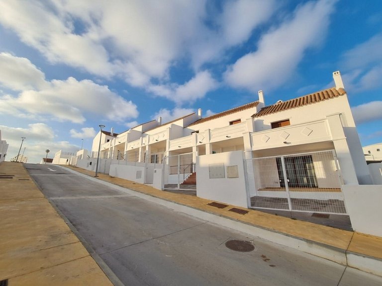 Villa for Sale in Doña Julia, Malaga 4