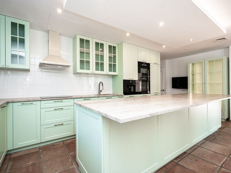 Villa for Sale in Guadalmina Baja, Malaga 15