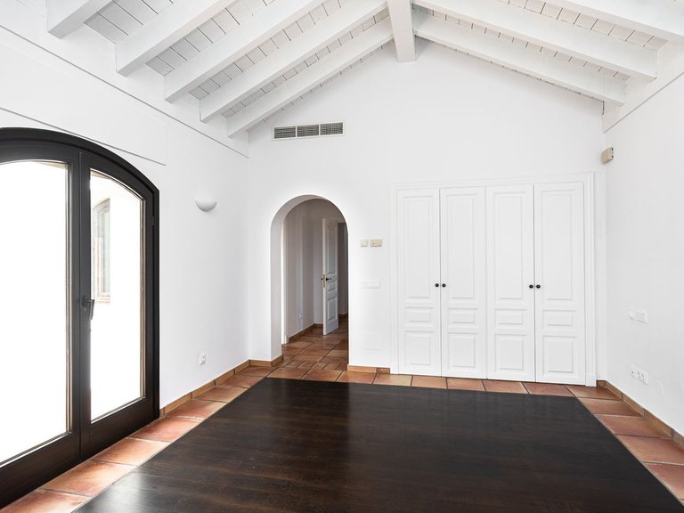 Villa for Sale in Guadalmina Baja, Malaga 29