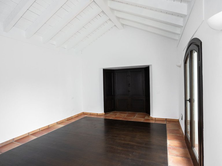 Villa for Sale in Guadalmina Baja, Malaga 34