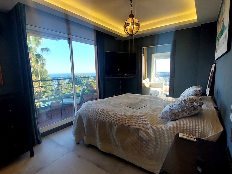 Apartment for Sale in Marbella, Malaga 12