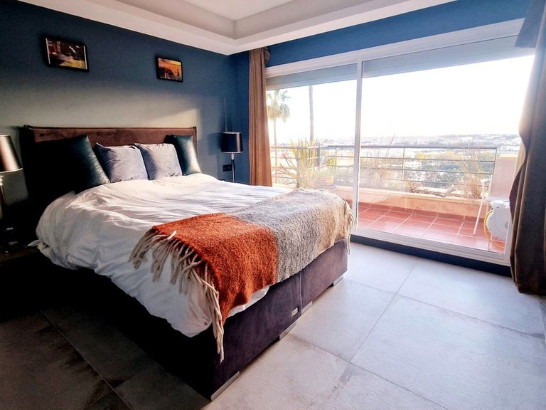 Apartment for Sale in Marbella, Malaga 17