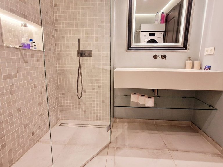 Apartment for Sale in Marbella, Malaga 9