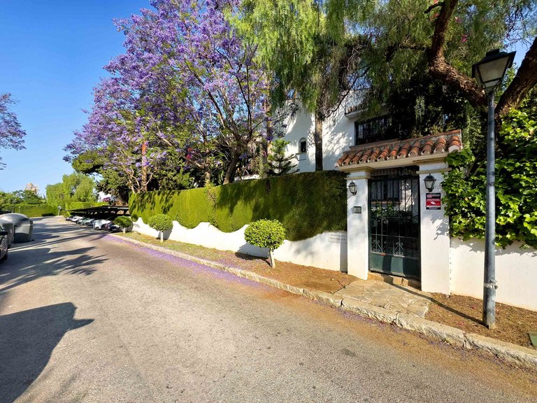 Apartment for Sale in Sierra Blanca, Malaga 23