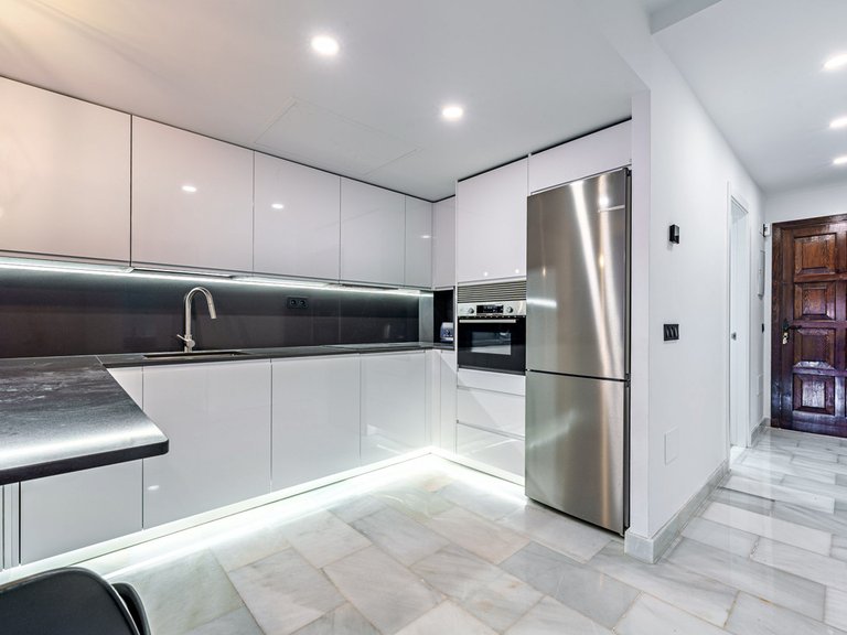 Apartment for Sale in Sierra Blanca, Malaga 6