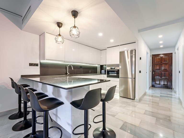 Apartment for Sale in Sierra Blanca, Malaga 7