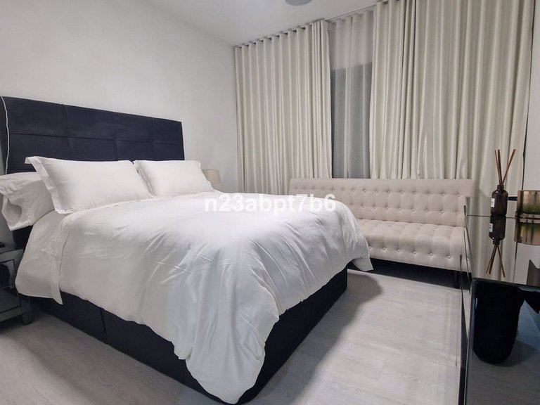 Apartment for Sale in Atalaya, Malaga 5