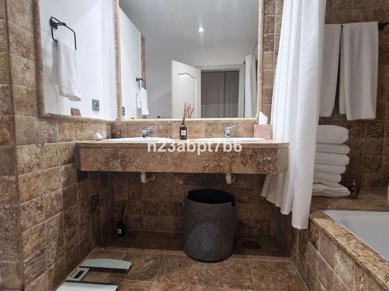 Apartment for Sale in Atalaya, Malaga 6