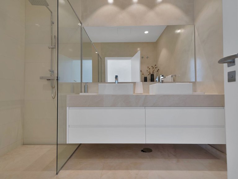 Villa for Sale in Benahavís, Malaga 14