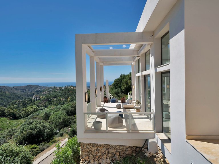 Villa for Sale in Benahavís, Malaga 17