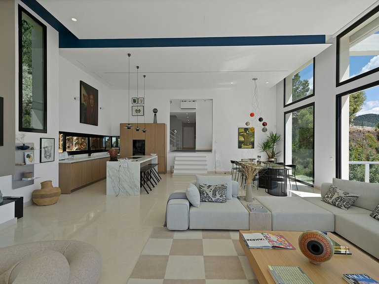 Villa for Sale in Benahavís, Malaga 27
