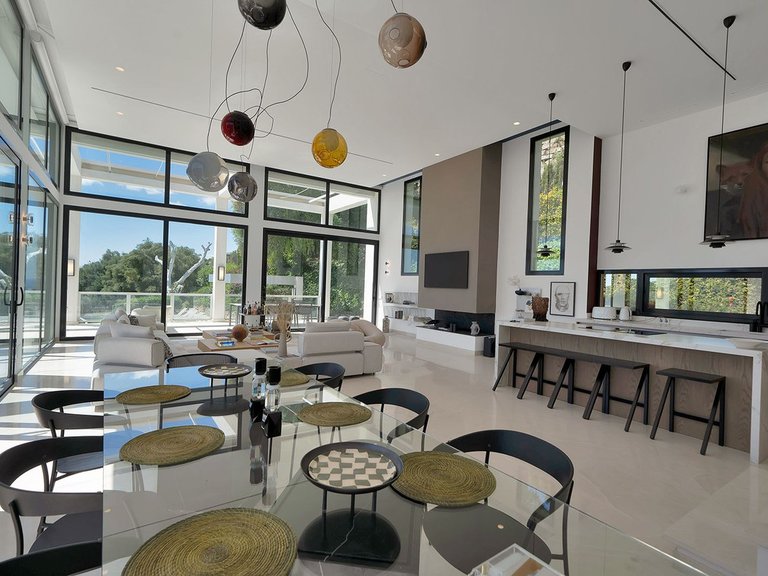 Villa for Sale in Benahavís, Malaga 29