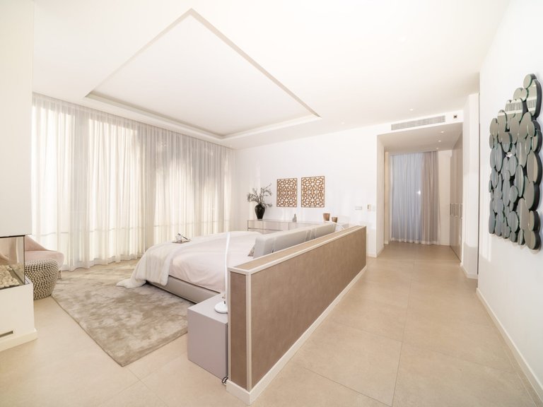 Villa for Sale in Benahavís, Malaga 12