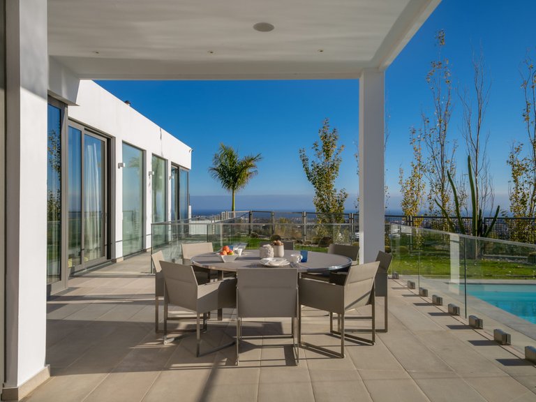 Villa for Sale in Benahavís, Malaga 16