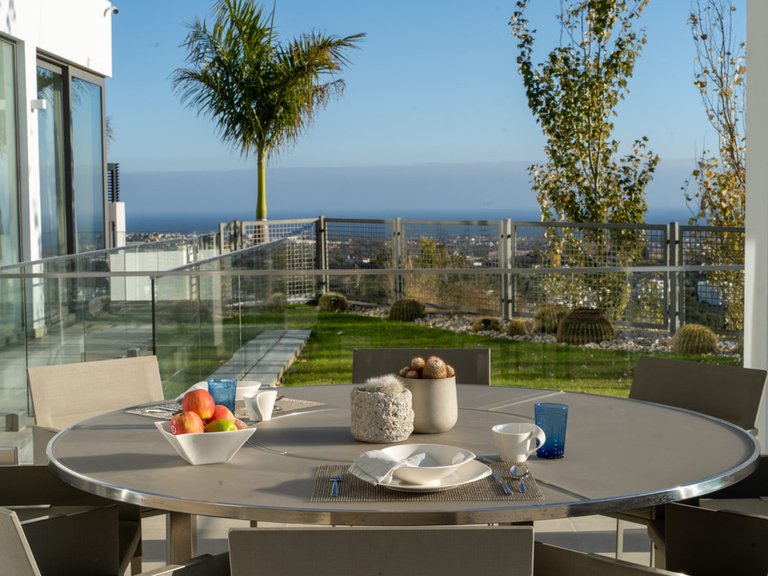 Villa for Sale in Benahavís, Malaga 18