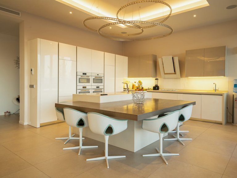 Villa for Sale in Benahavís, Malaga 4