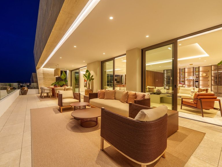Villa for Sale in Costa del Sol Marbella, Malaga 25