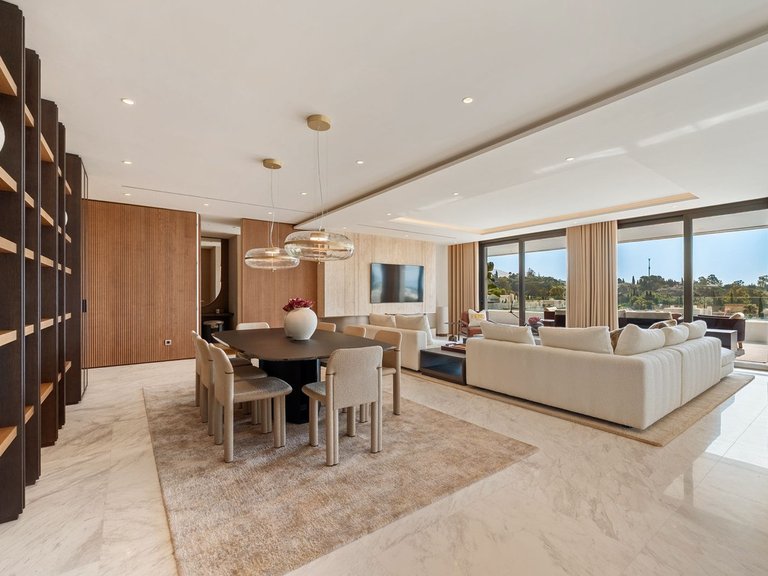Villa for Sale in Costa del Sol Marbella, Malaga 26