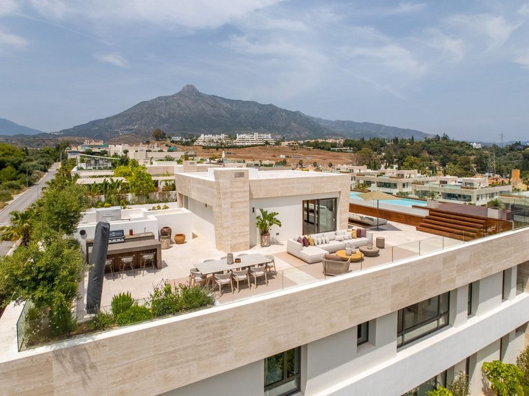 Villa for Sale in Costa del Sol Marbella, Malaga 42