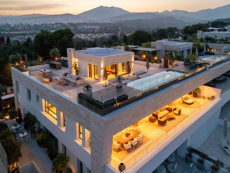 Villa for Sale in Costa del Sol Marbella, Malaga 44
