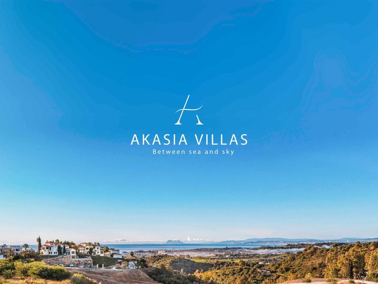 Villa for Sale in Estepona, Malaga 1