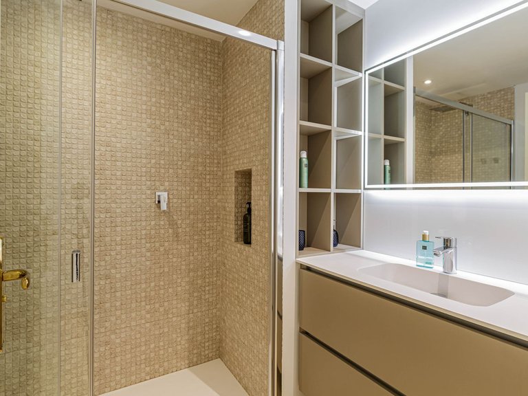 Apartment for Sale in La Quinta, Malaga 12