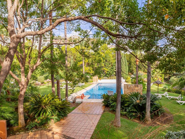 Apartment for Sale in La Quinta, Malaga 13