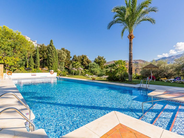 Apartment for Sale in La Quinta, Malaga 14