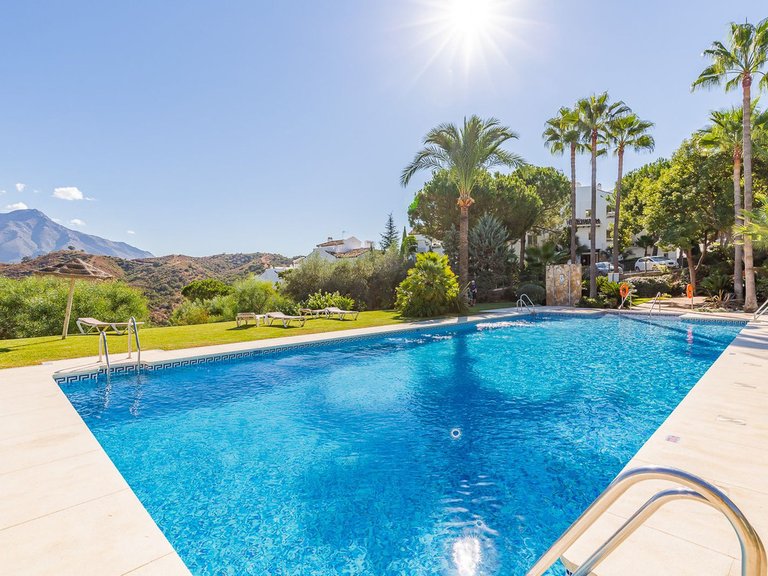 Apartment for Sale in La Quinta, Malaga 2