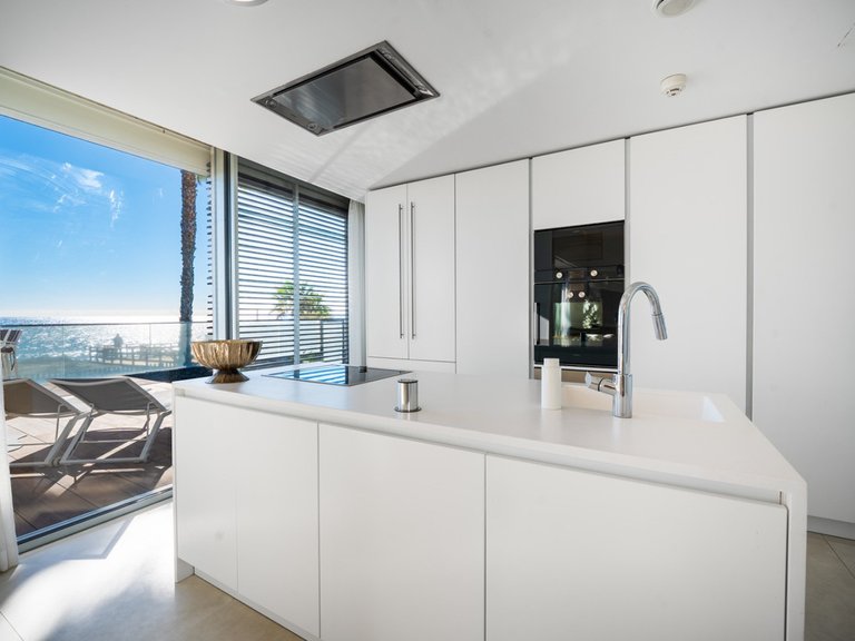 Villa for Sale in Estepona, Malaga 15
