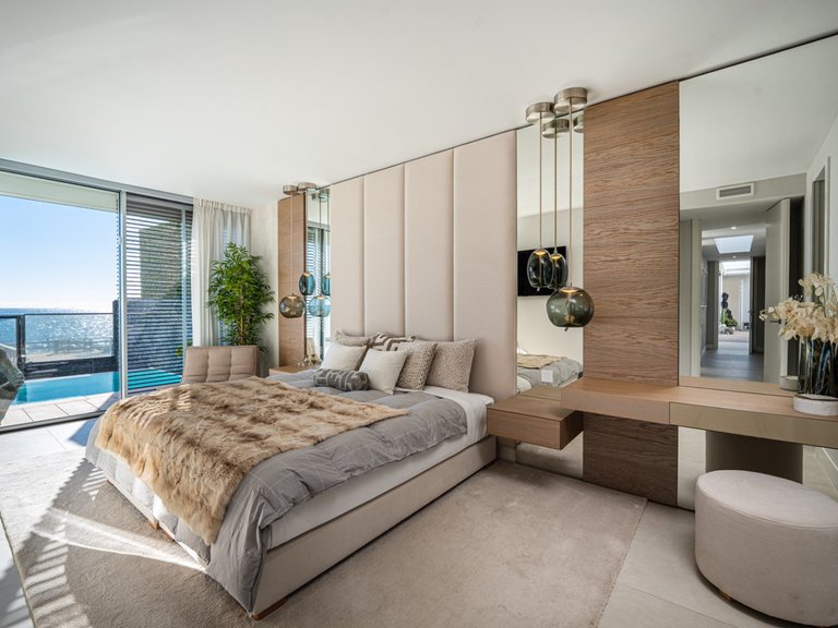 Villa for Sale in Estepona, Malaga 19